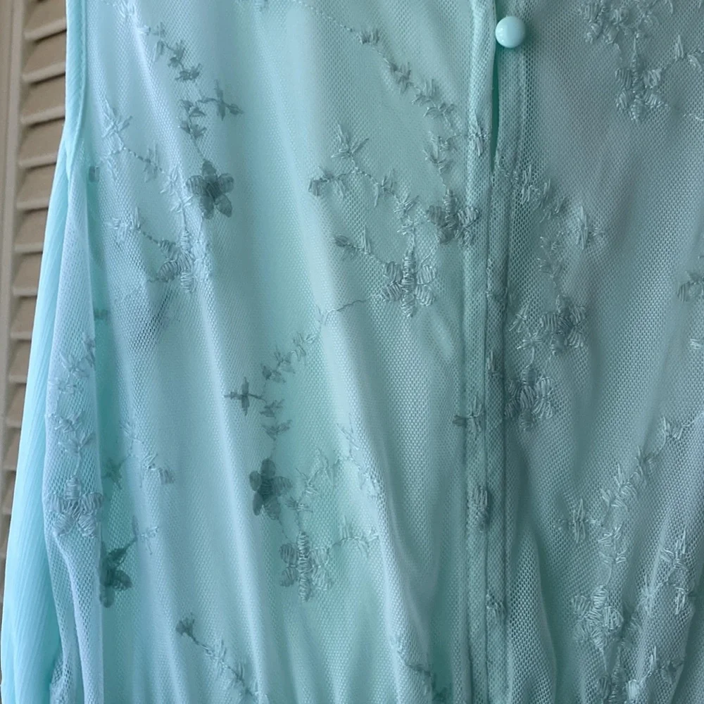 Light teal/sea foam tank top dress from Forever 21 - Picture 3 of 5